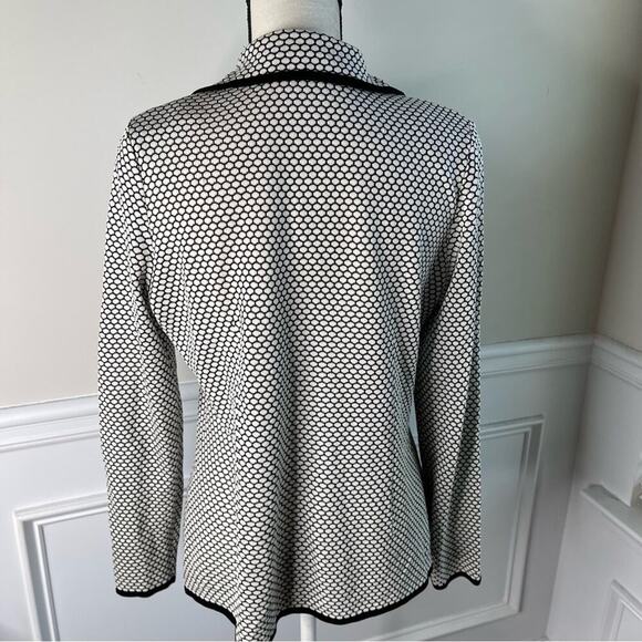 Misook textured  button front knit blazer size XS - Picture 4 of 7